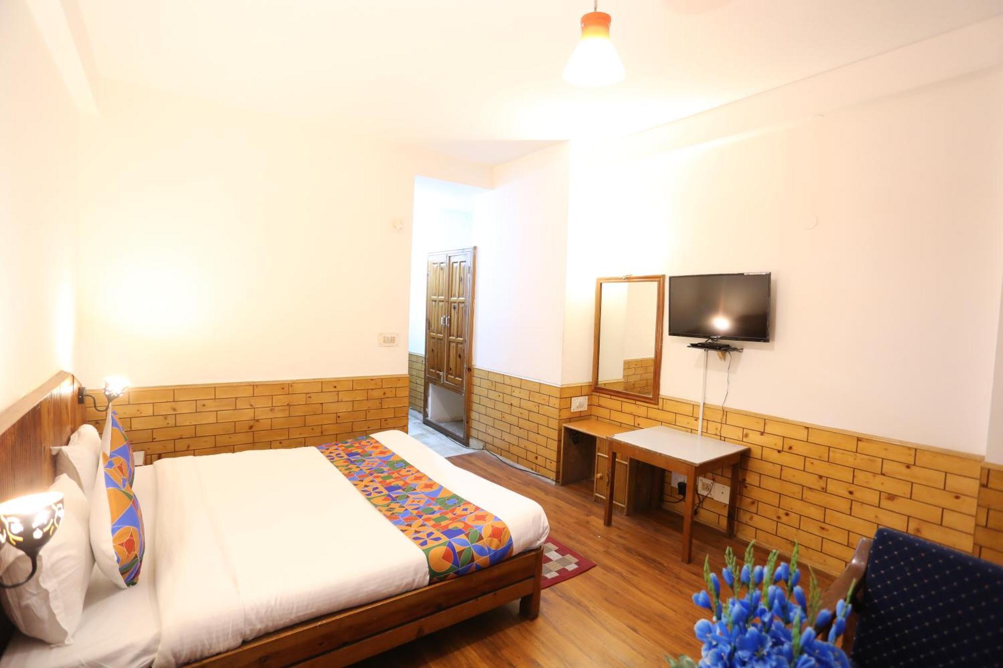 Hotel Surbhi Vashist Eksteriør billede