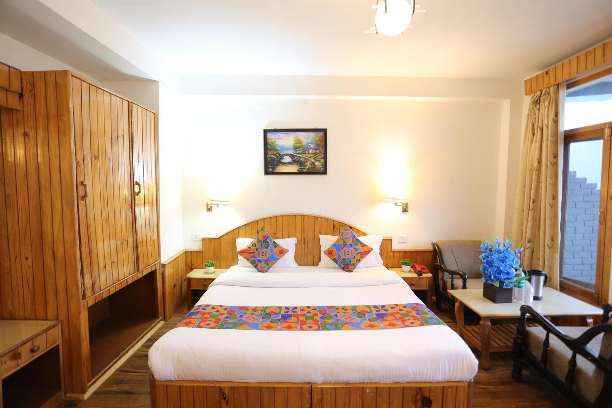 Hotel Surbhi Vashist Eksteriør billede