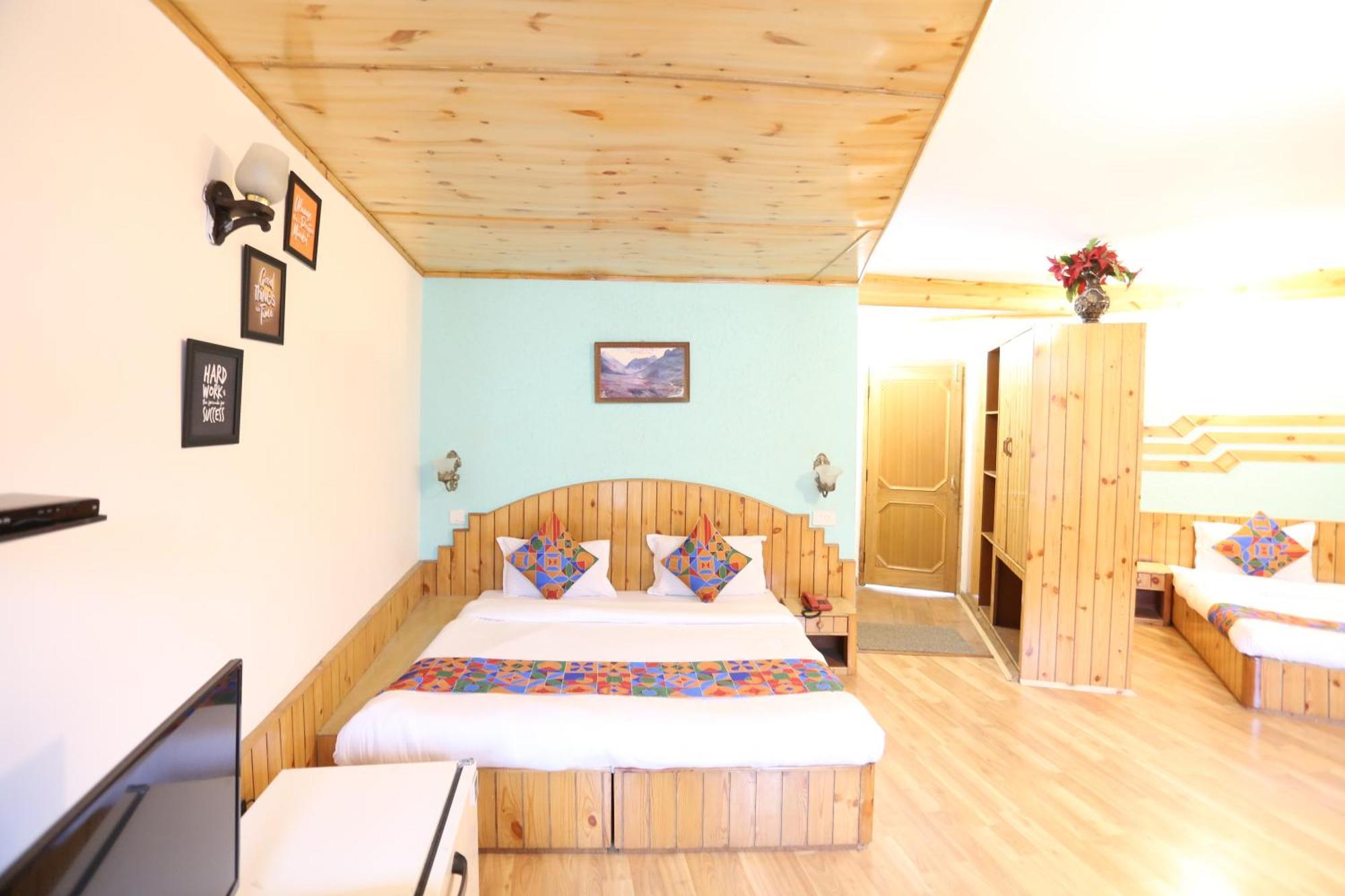 Hotel Surbhi Vashist Eksteriør billede